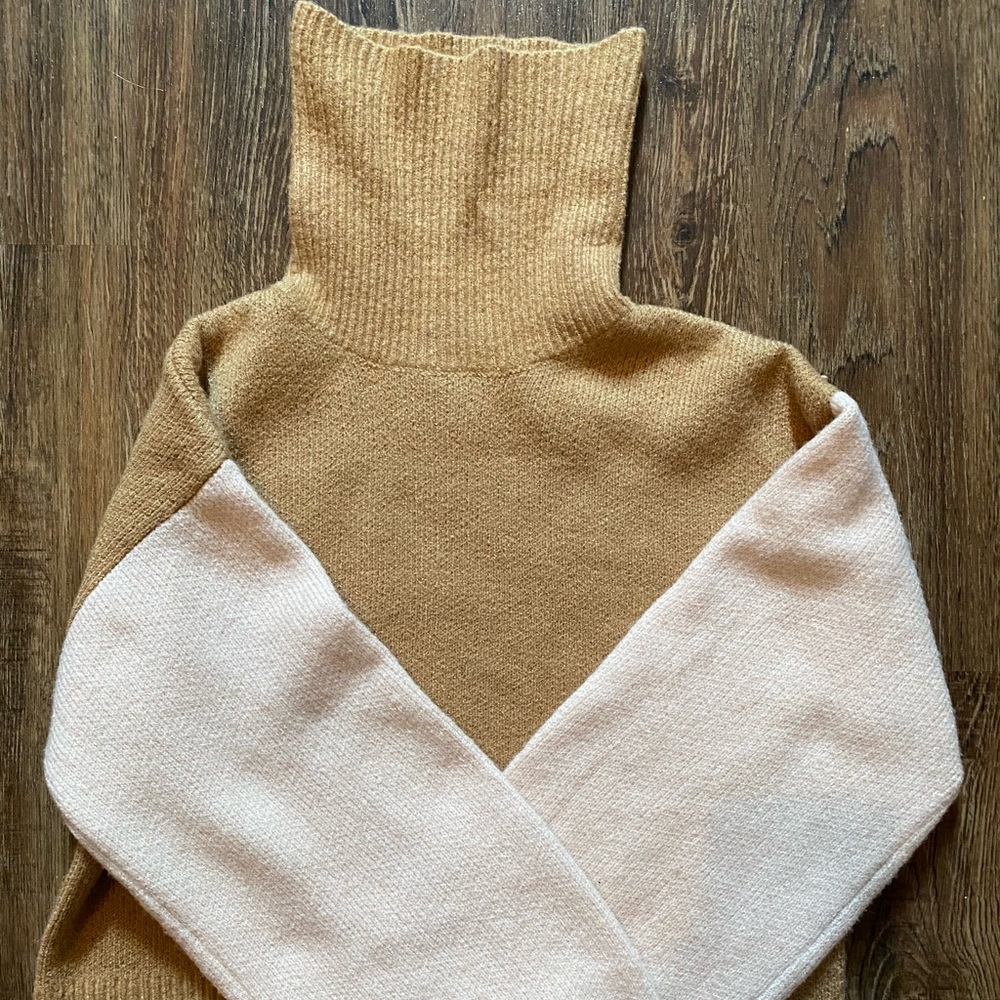 H&M turtle neck - Picture 4 of 5